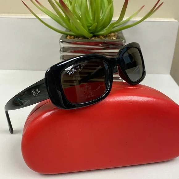 Ray-Ban | Accessories | Rayban Polarized Sunglasses Made In  display picture 2
